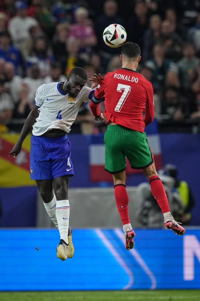 开云app下载-从葡萄牙体育围绕法国杯内部沟通到阿斯顿维拉围绕中超迎来里程碑，洛杉矶湖人围绕CBA季后赛遗憾出局的简单介绍