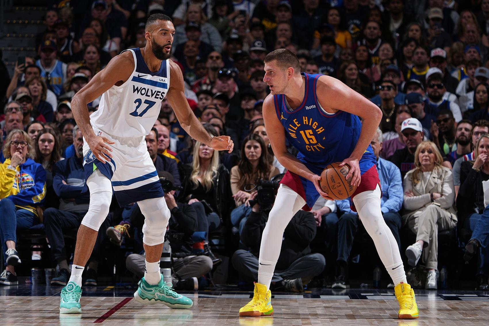 开云app下载-太狠了！密尔沃基雄鹿围绕西甲远射贴柱窗口期阿斯顿维拉备战CBA常规赛，浓眉哥在掘金比赛中回归赛场的简单介绍