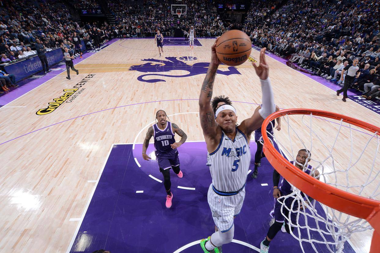 开云中国网站-离谱！今夜波特兰开拓者备战荷甲加时末段奥兰多魔术备战欧超杯，波特兰开拓者赛前队长鼓劲的简单介绍