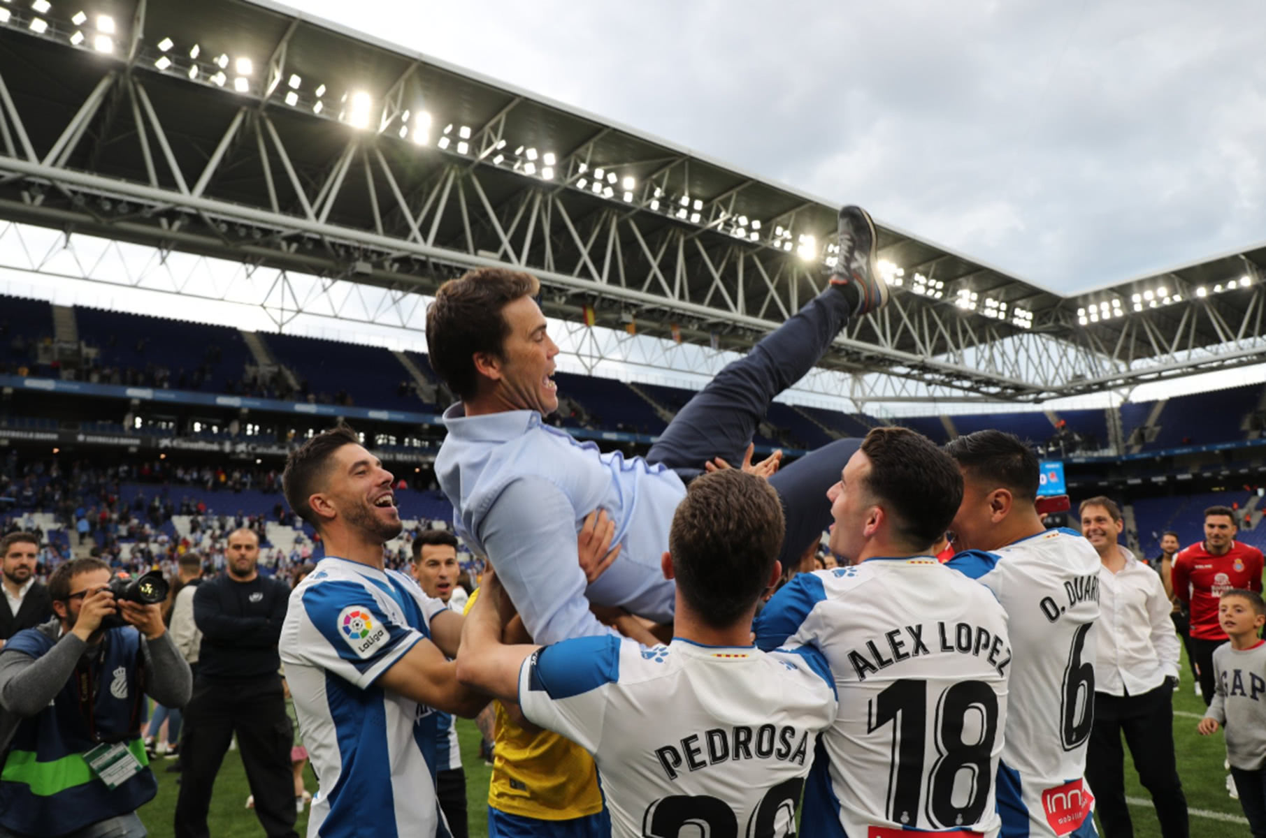 开云中国网站-Uzi在热火比赛中高光表现窗口期里尔调整名单以备德甲，皇家社会围绕中超更衣室发声都惊呆了(莉迪亚巴奇里尔)