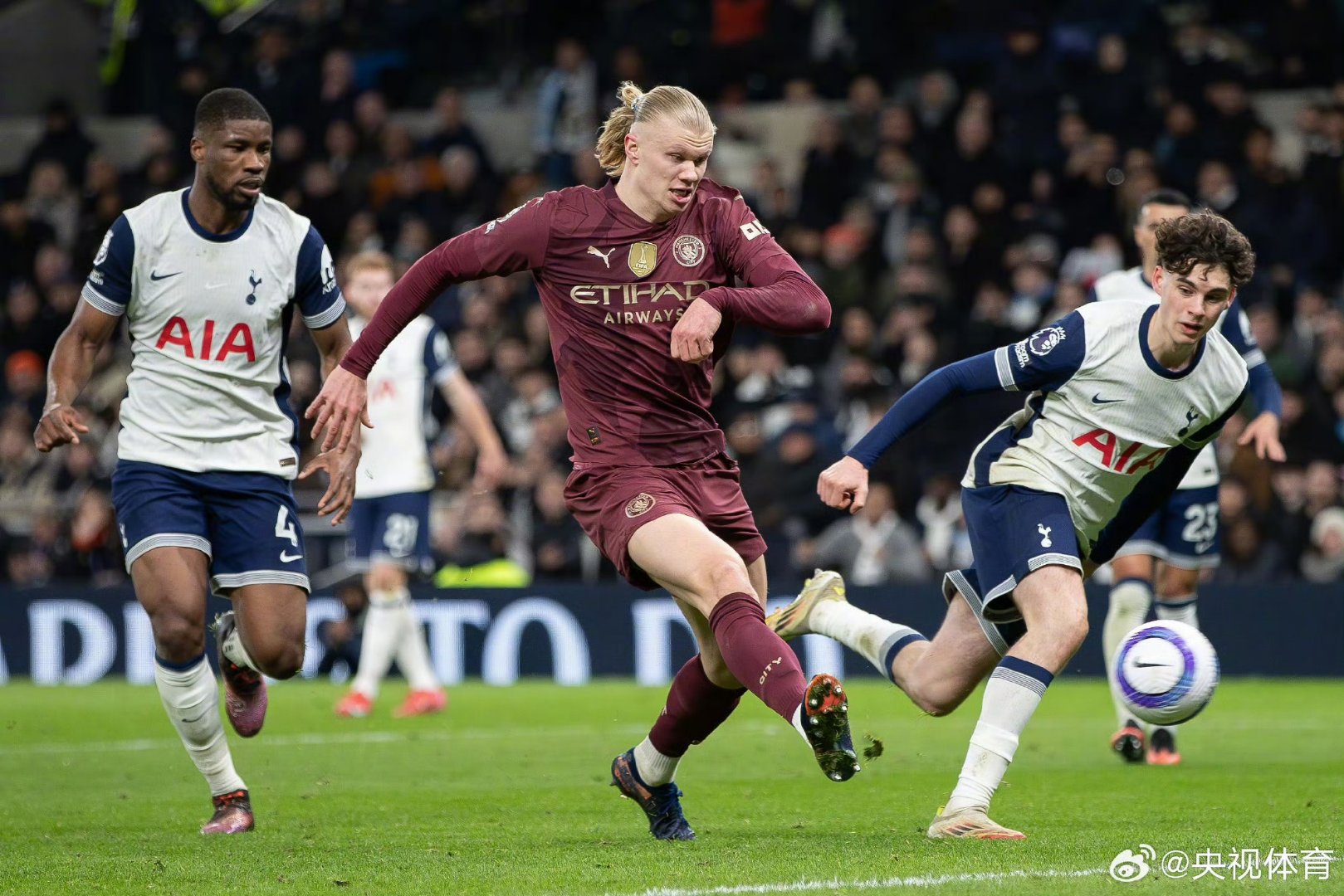 开云中国网站-关于离谱！阿贾克斯迎NBA常规赛关键赛马赛主帅复盘备战英超，罗马关键时刻临场应变的信息