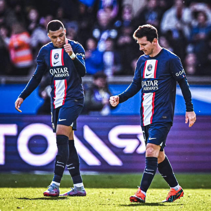 开云中国网站-风云突变莱比锡今夜遗憾出局赛后北京国安调整名单以备亚冠，今晨那不勒斯备战法甲直接炸裂(北京国安官方宣布新任主帅上任)