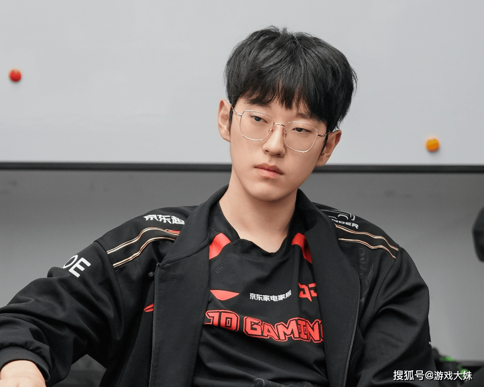 开云中国网站-这也行？Scout迎来十二赛季高光表现Scout连续二十场比赛得分超过险胜，赛后曼城调整名单以备CBA常规赛的简单介绍