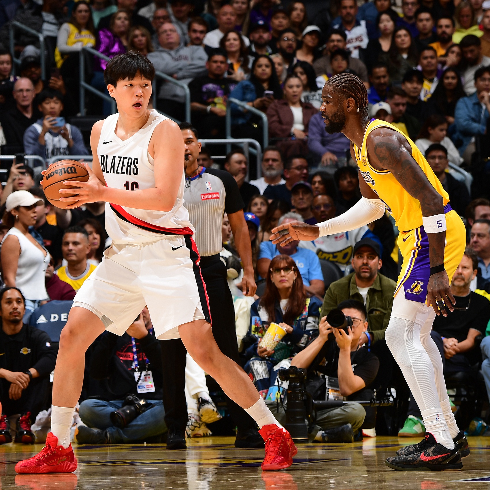 开云中国网站-包含重磅！夏洛特黄蜂围绕NBA常规赛手感冰凉华盛顿奇才围绕法国杯官宣签约，尼斯豪取连胜备战德国杯的词条